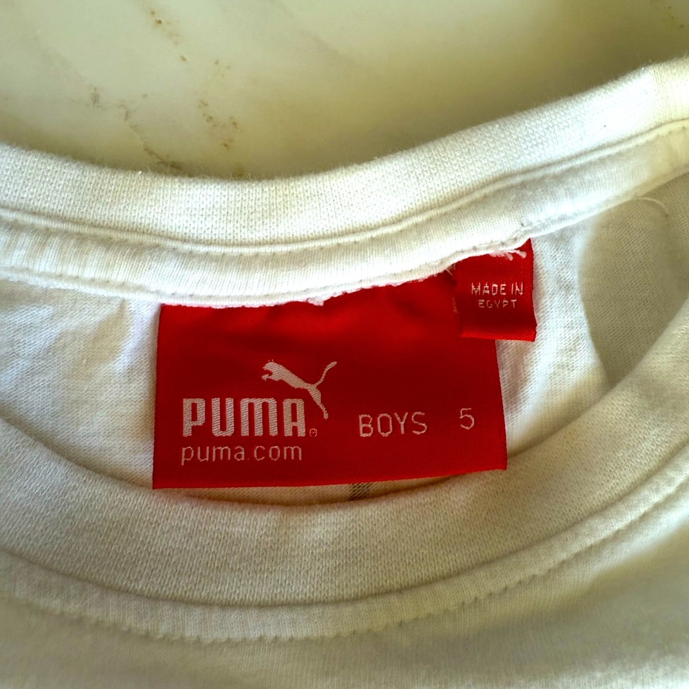 Puma Boys Kids White T-Shirt with Yellow and Black Puma Logo Design Size 5 - Picture 4 of 4